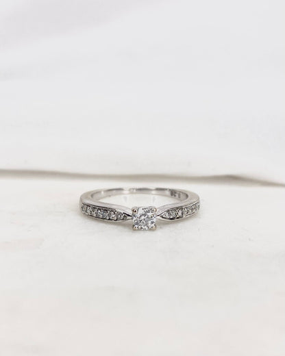 Bague Solitaire 15 Diamants &quot;Ayla&quot; - Elliade Paris
