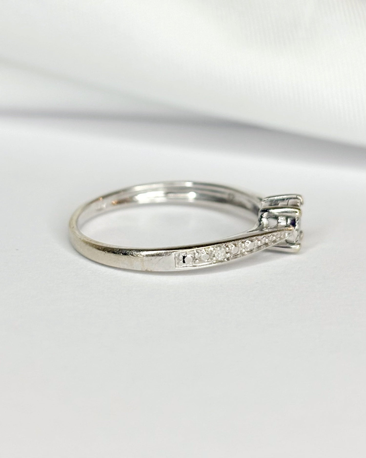 Bague Solitaire 9 Diamants "Georgia" - Elliade Paris