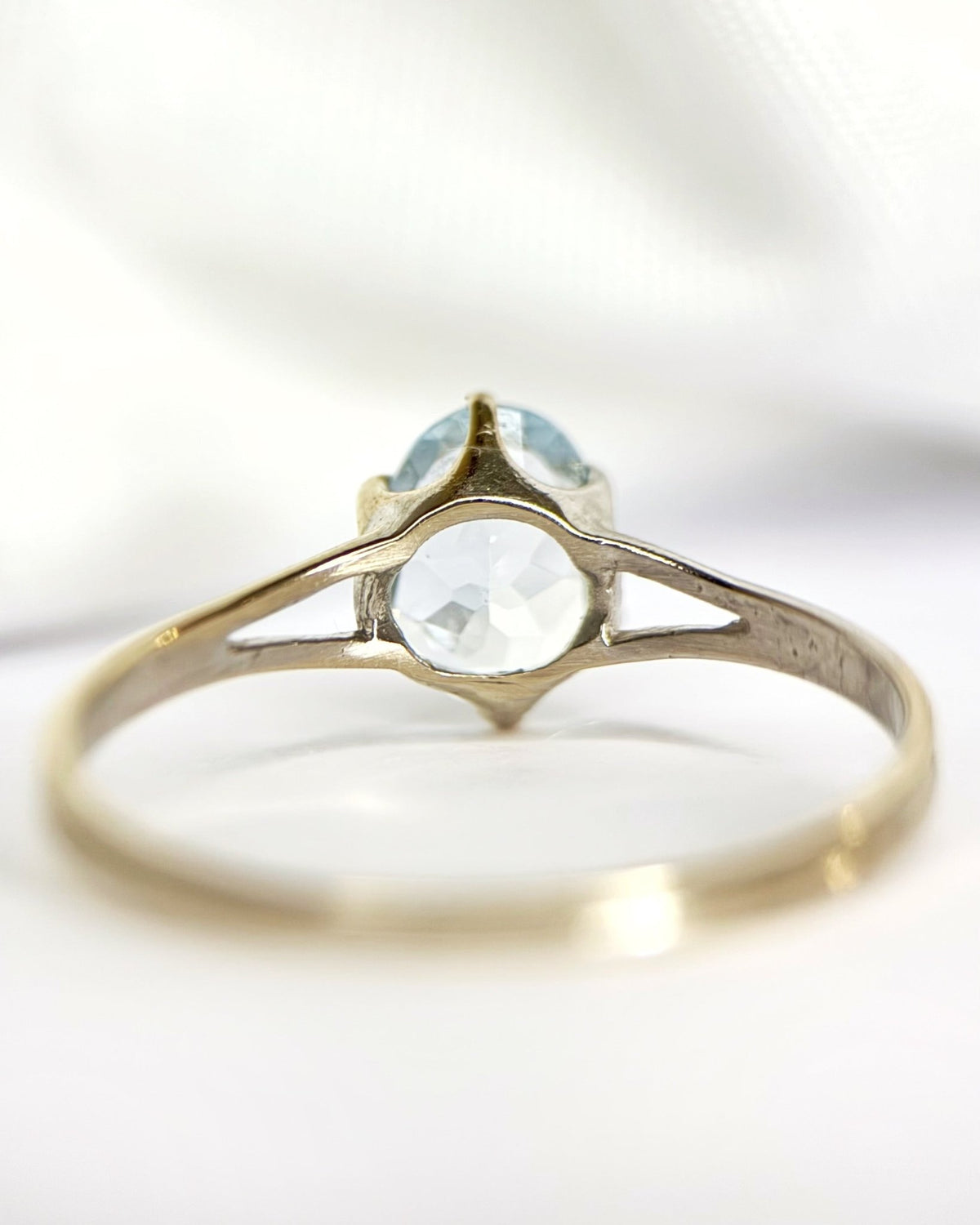Bague Solitaire Aigue-Marine 0.56 carat "Mila" - Elliade Paris