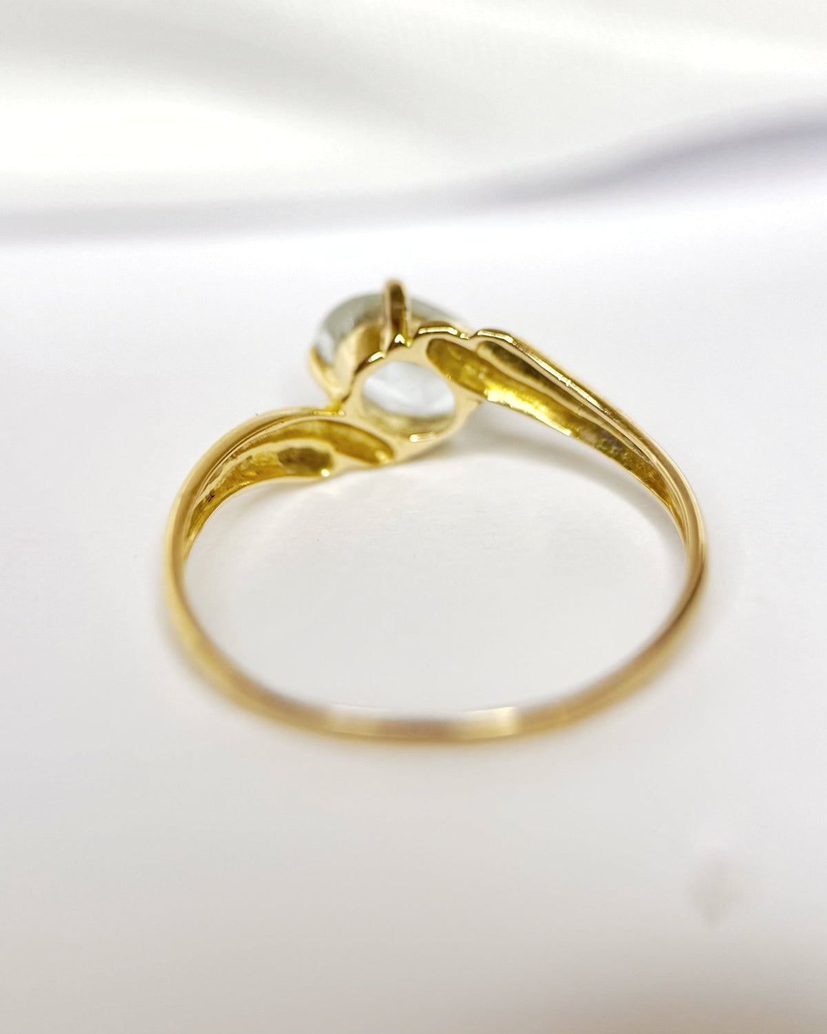 Bague Solitaire Aigue-Marine 0.75 carat "Dina" - Elliade Paris