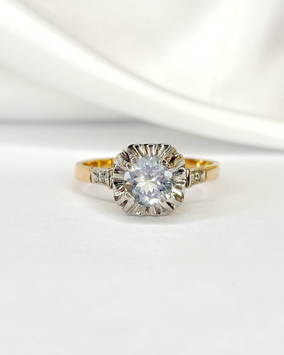 Bague Solitaire Aigue - Marine 0.80 carat &amp; Diamants "Maria" - Elliade Paris