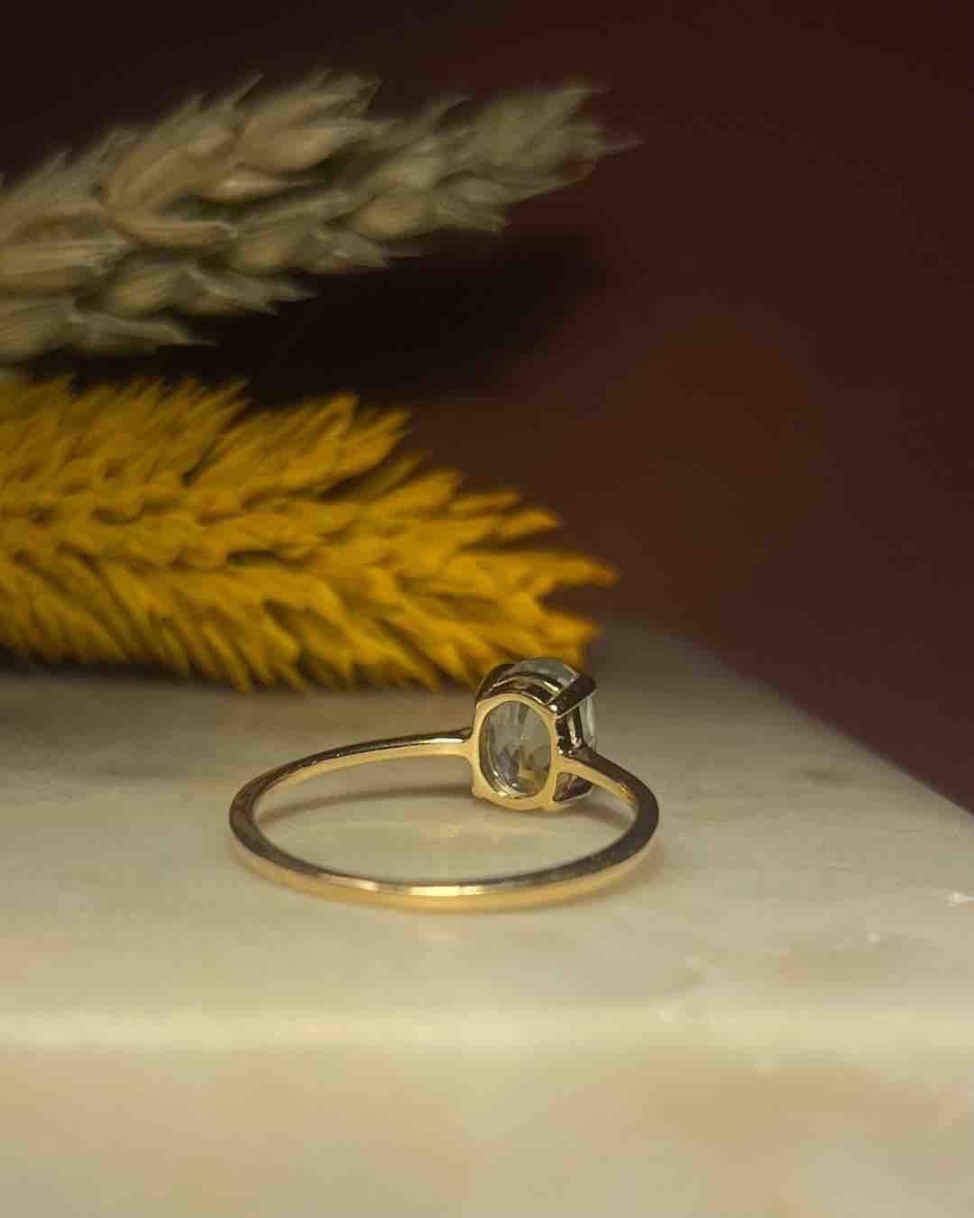 Bague solitaire Aigue - Marine 1 carat "Louise" - Elliade Paris