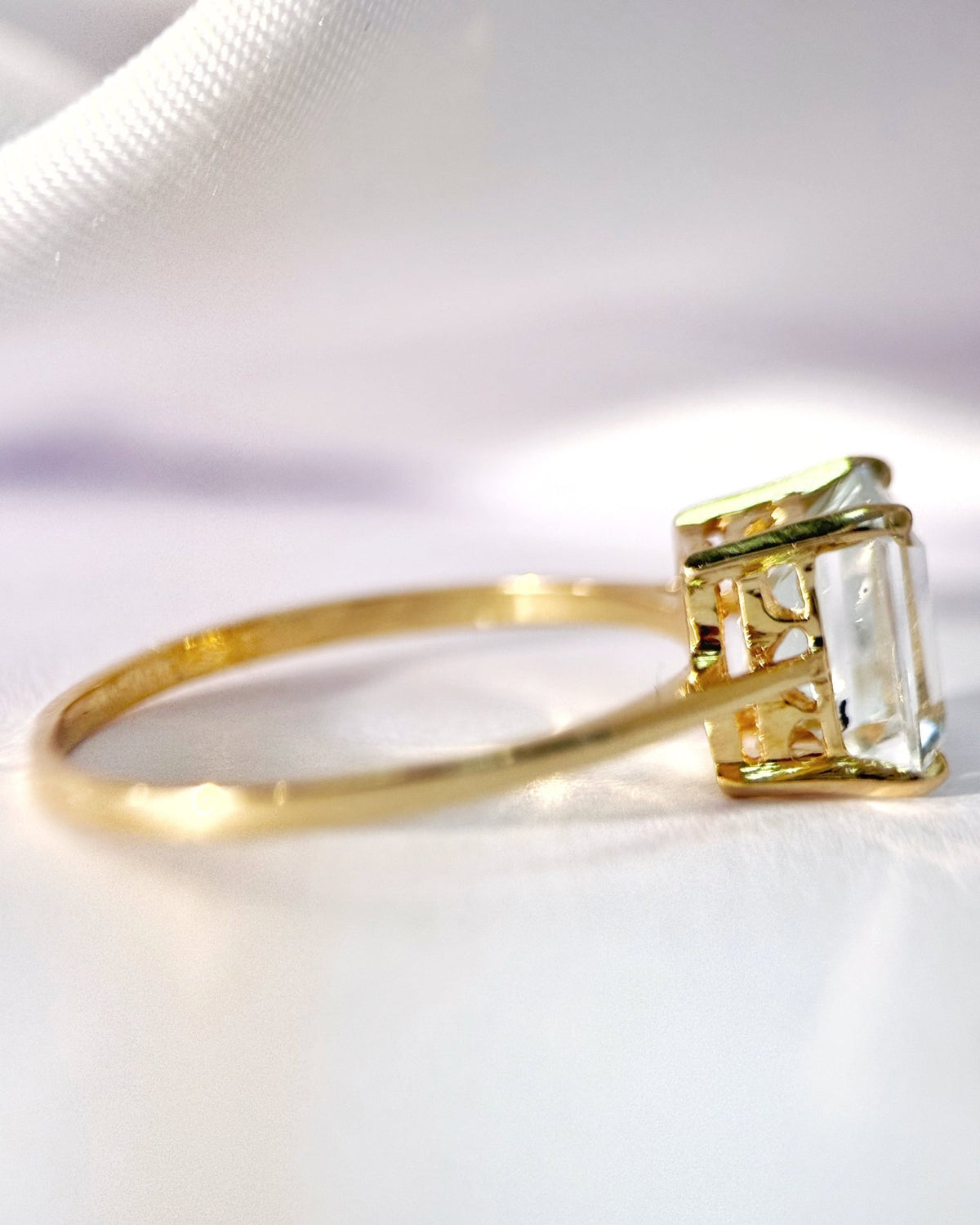 Bague Solitaire Aigue-Marine 2.20 carats "Odille" - Elliade Paris