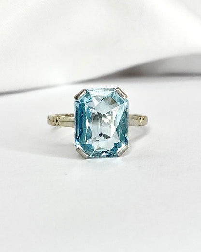 Bague Solitaire Aigue - Marine 4.35 carats "Ilda" - Elliade Paris