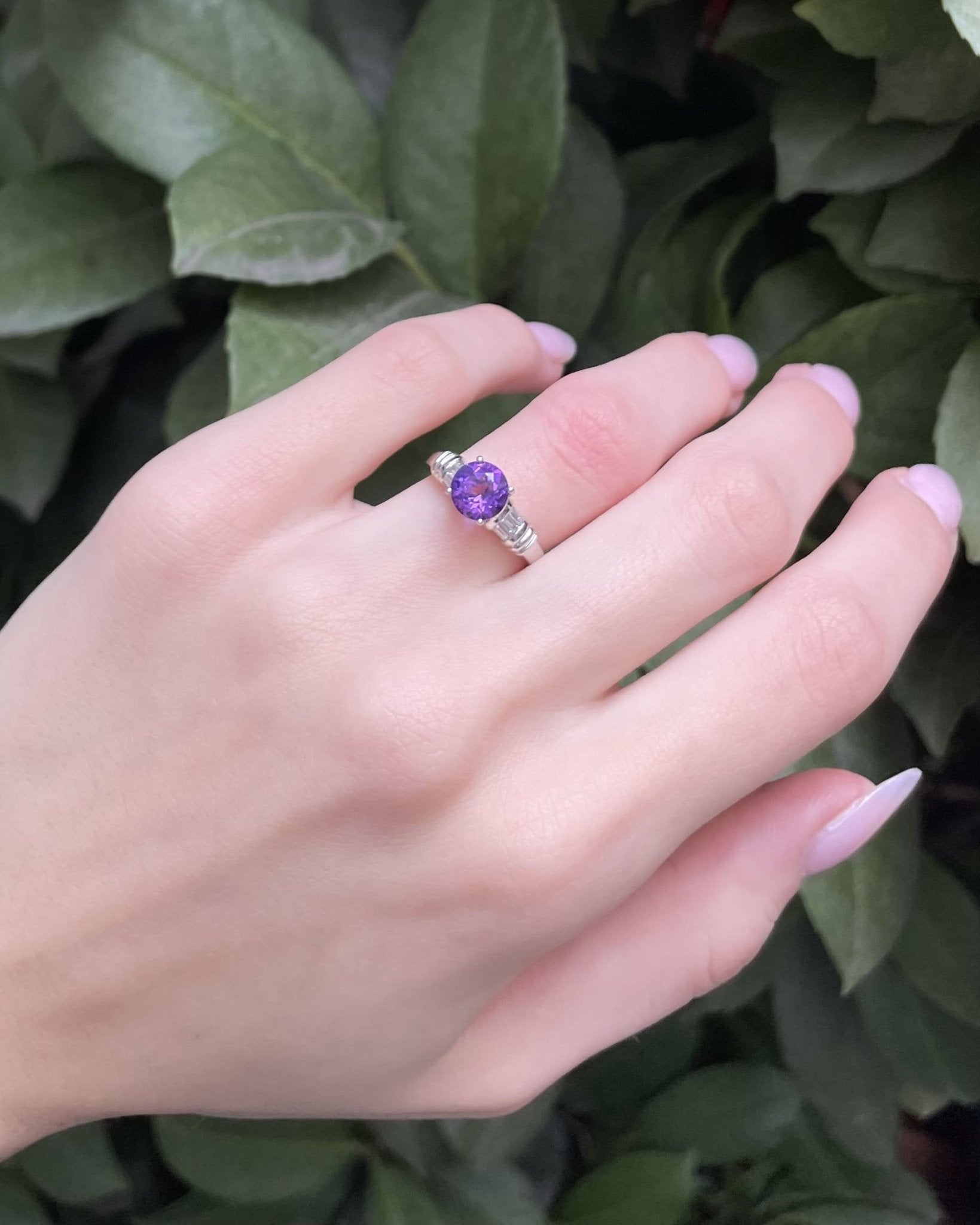 Bague Solitaire Améthyste &amp; 6 Diamants "Padmé" - Elliade Paris