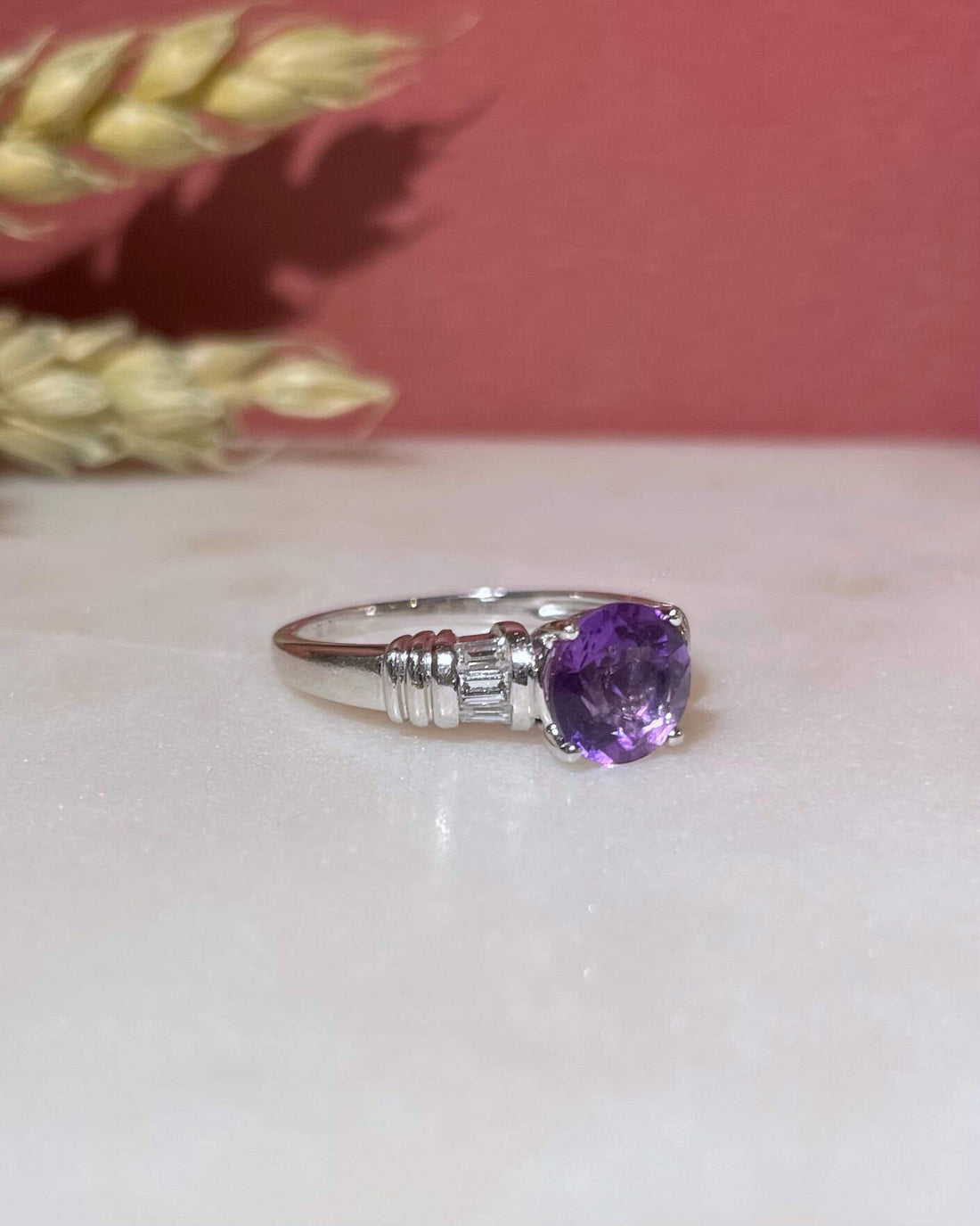 Bague Solitaire Améthyste & 6 Diamants "Padmé"