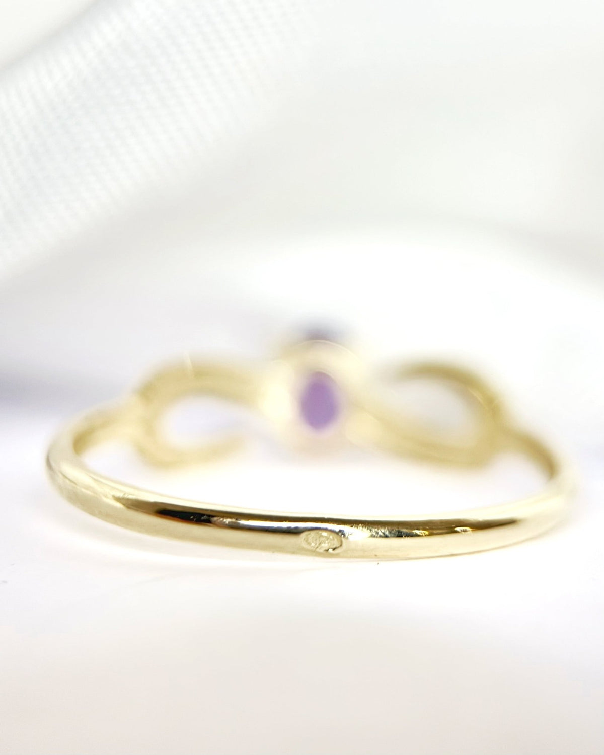 Bague Solitaire Améthyste "Sabrina" - Elliade Paris