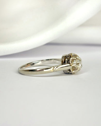 Bague Solitaire Art-Déco Diamant 0.65 carat "Laurence" - Elliade Paris