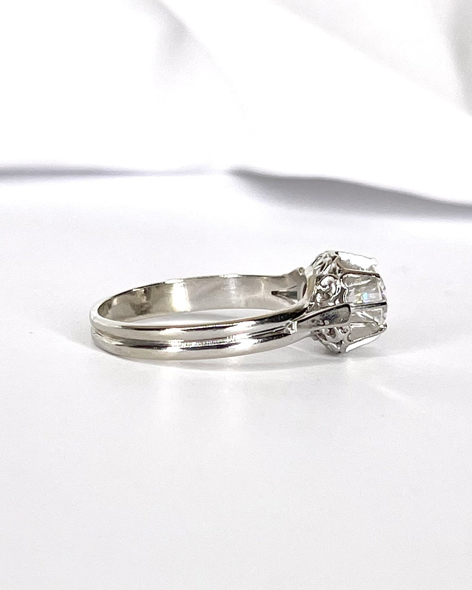 Bague Solitaire Art - Déco Diamant 0.75 carat "Sylvie" - Elliade Paris