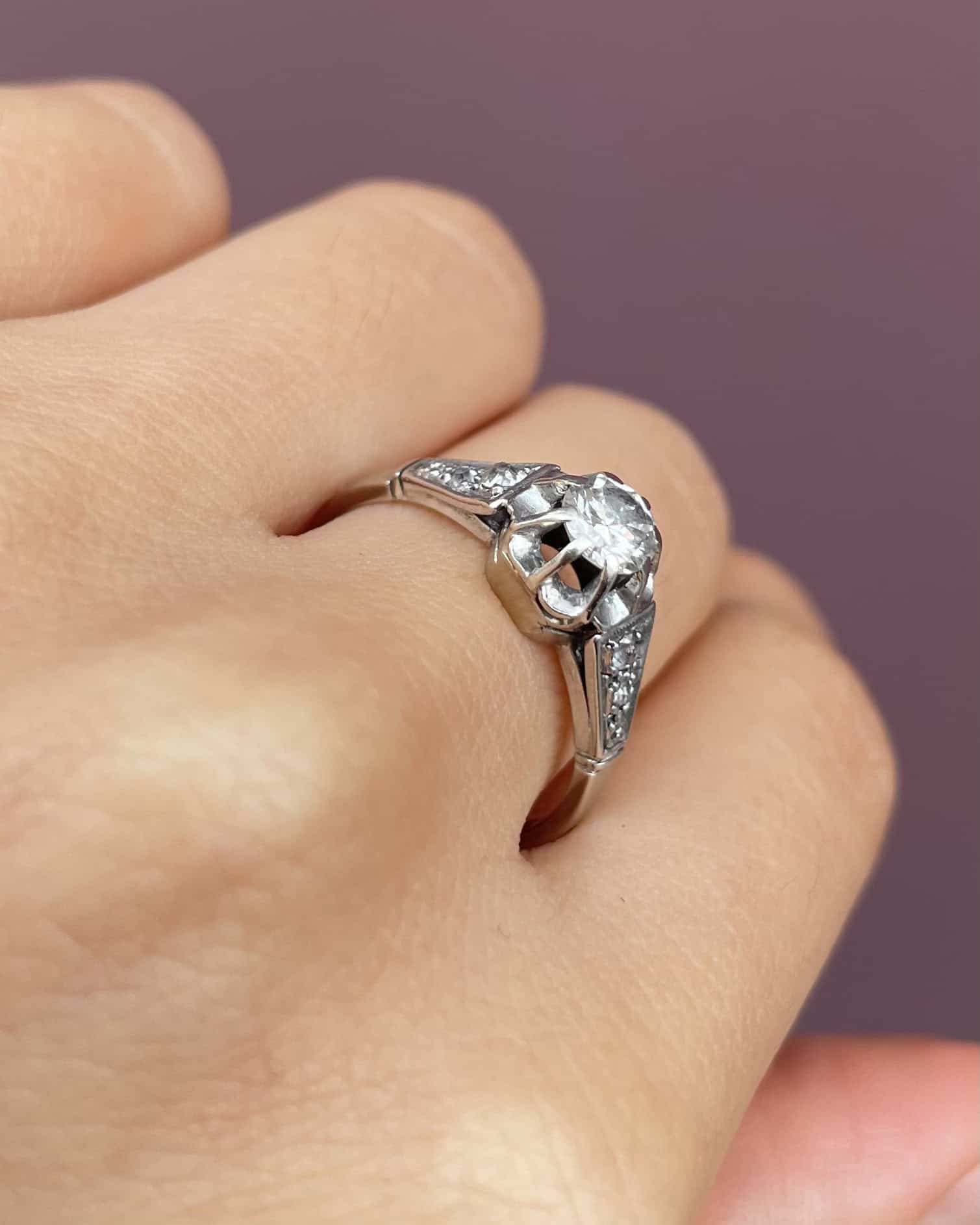 Bague Solitaire Art - Deco Vintage Diamants "Asma" - Elliade Paris