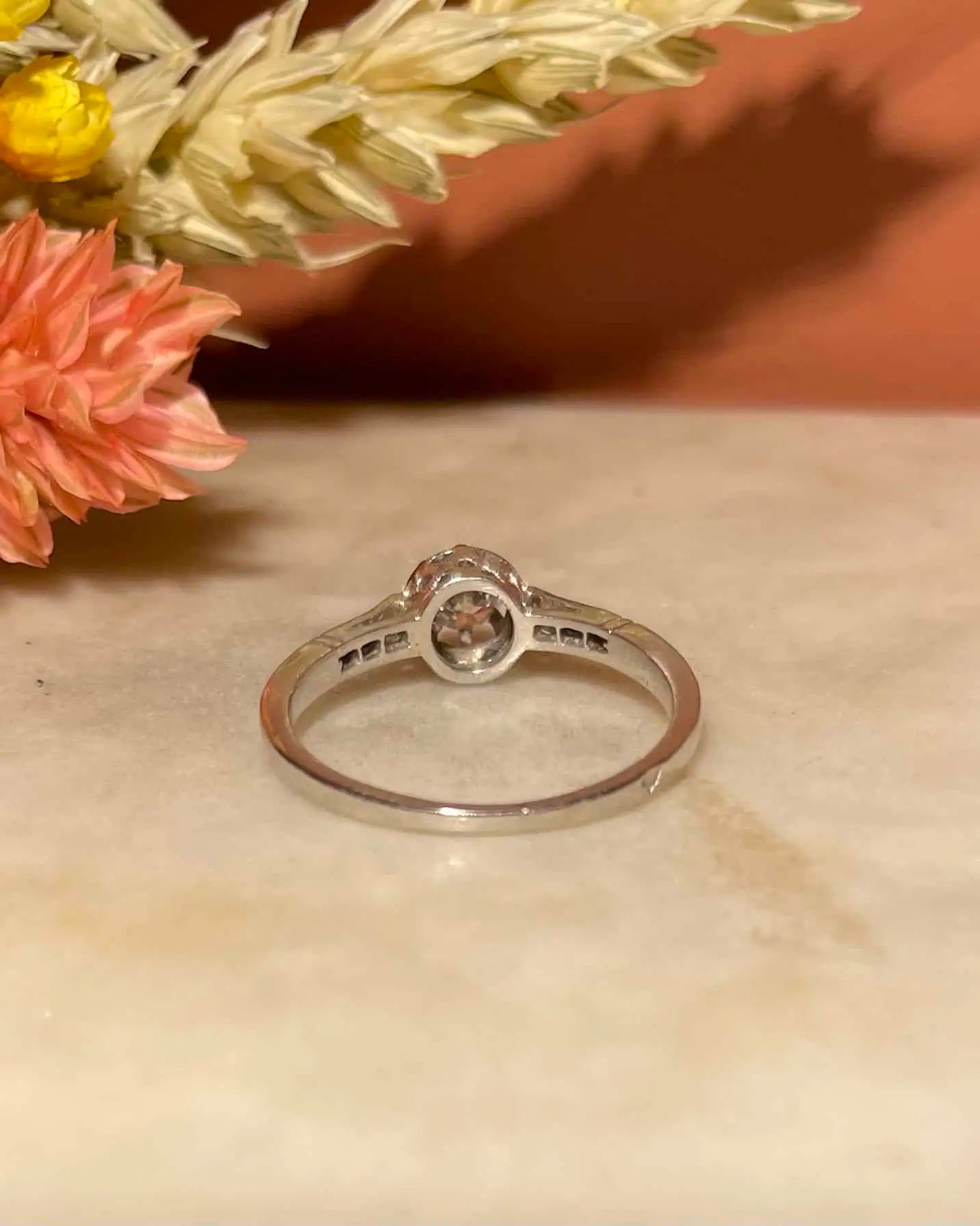 Bague Solitaire Art - Deco Vintage Diamants "Freja" - Elliade Paris