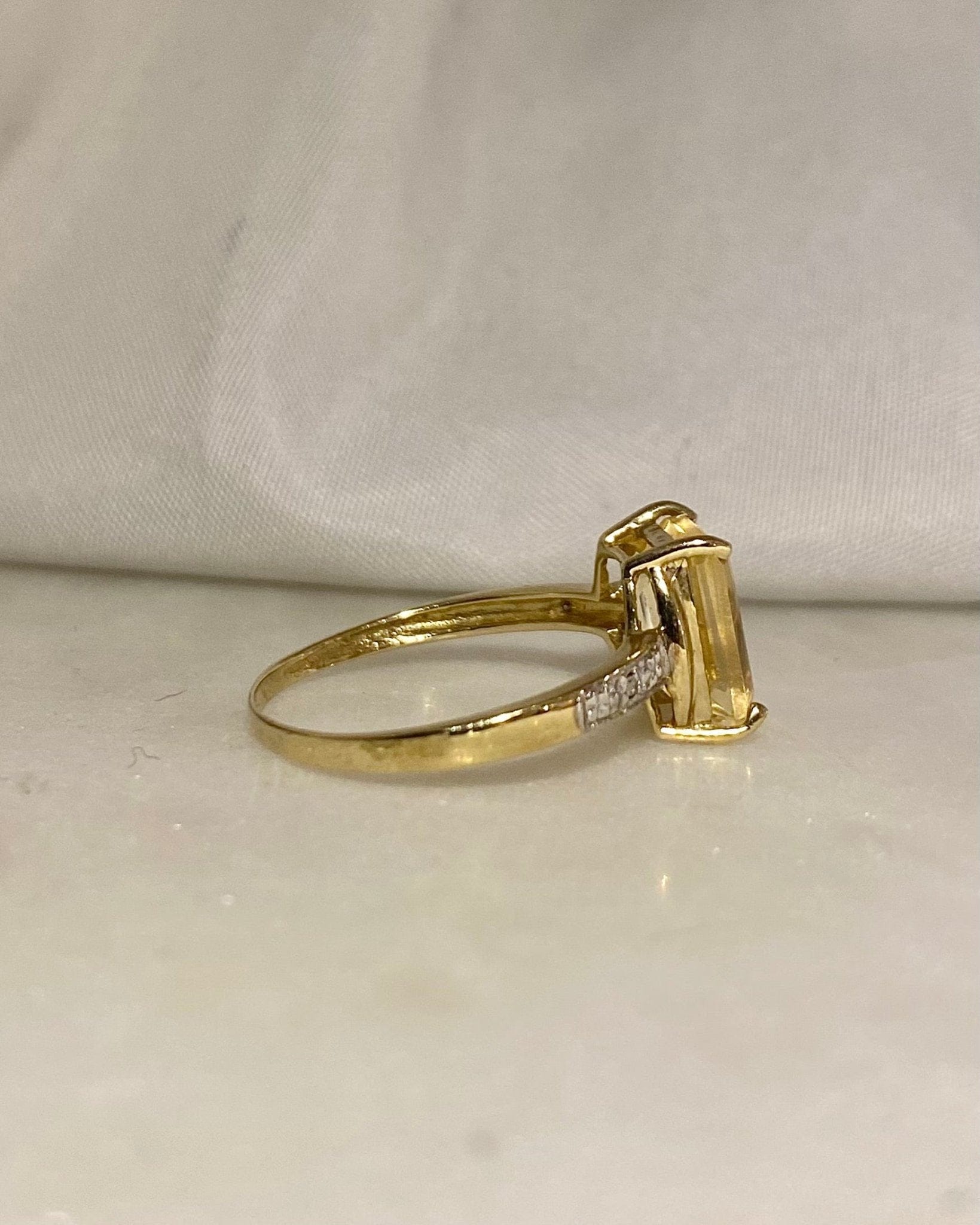 Bague Solitaire Citrine 2.25 carats &amp; Diamants "Dréa" - Elliade Paris