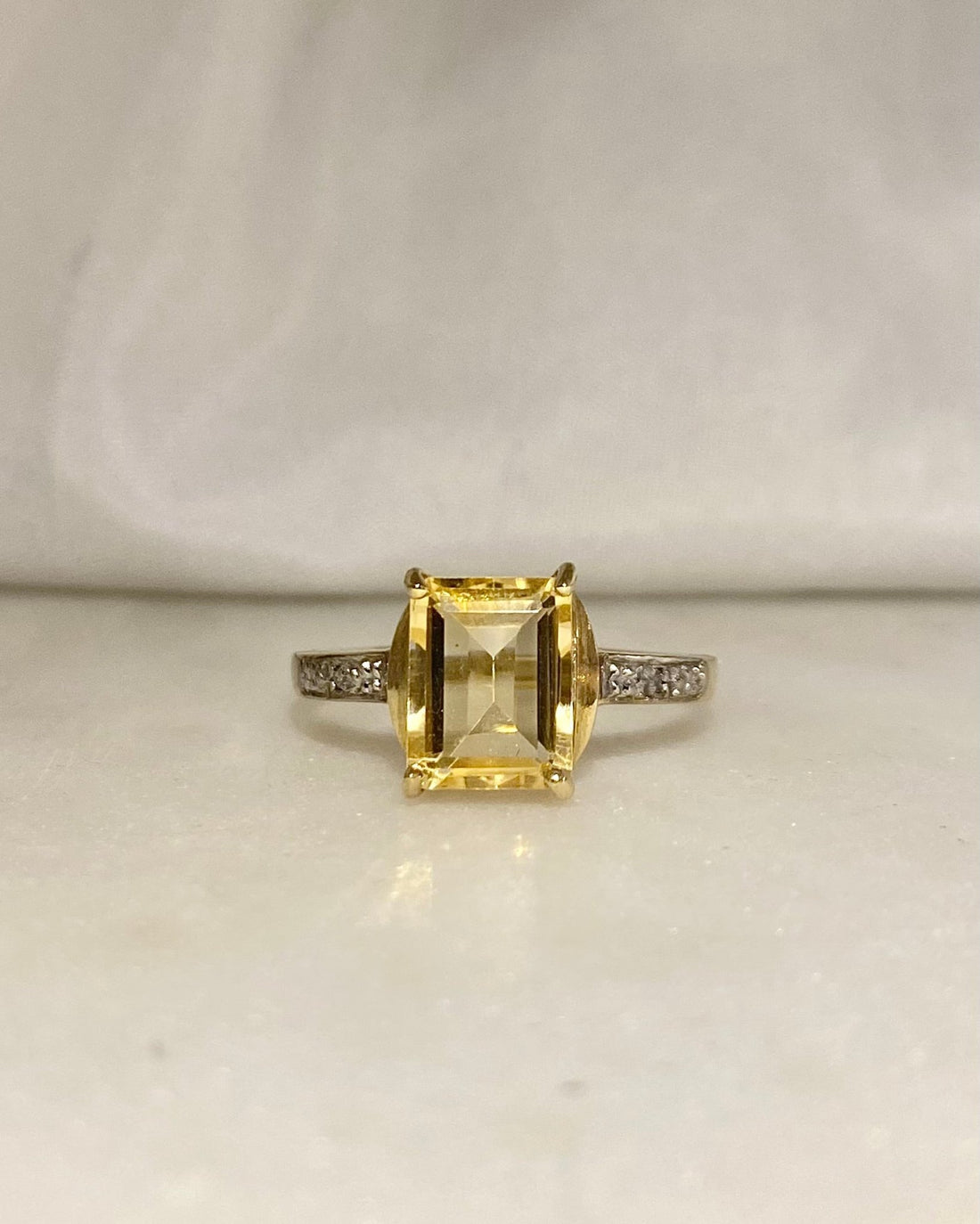 Bague Solitaire Citrine 2.25 carats &amp; Diamants &quot;Dréa&quot; - Elliade Paris