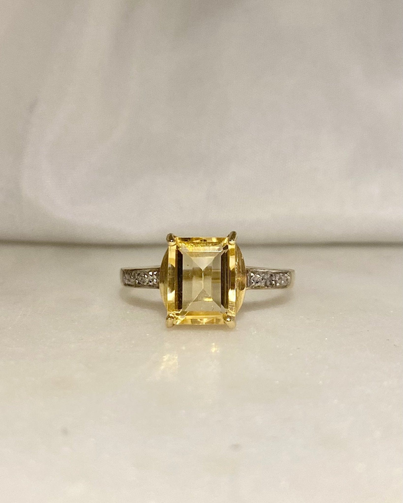 Bague Solitaire Citrine 2.25 carats &amp; Diamants "Dréa" - Elliade Paris
