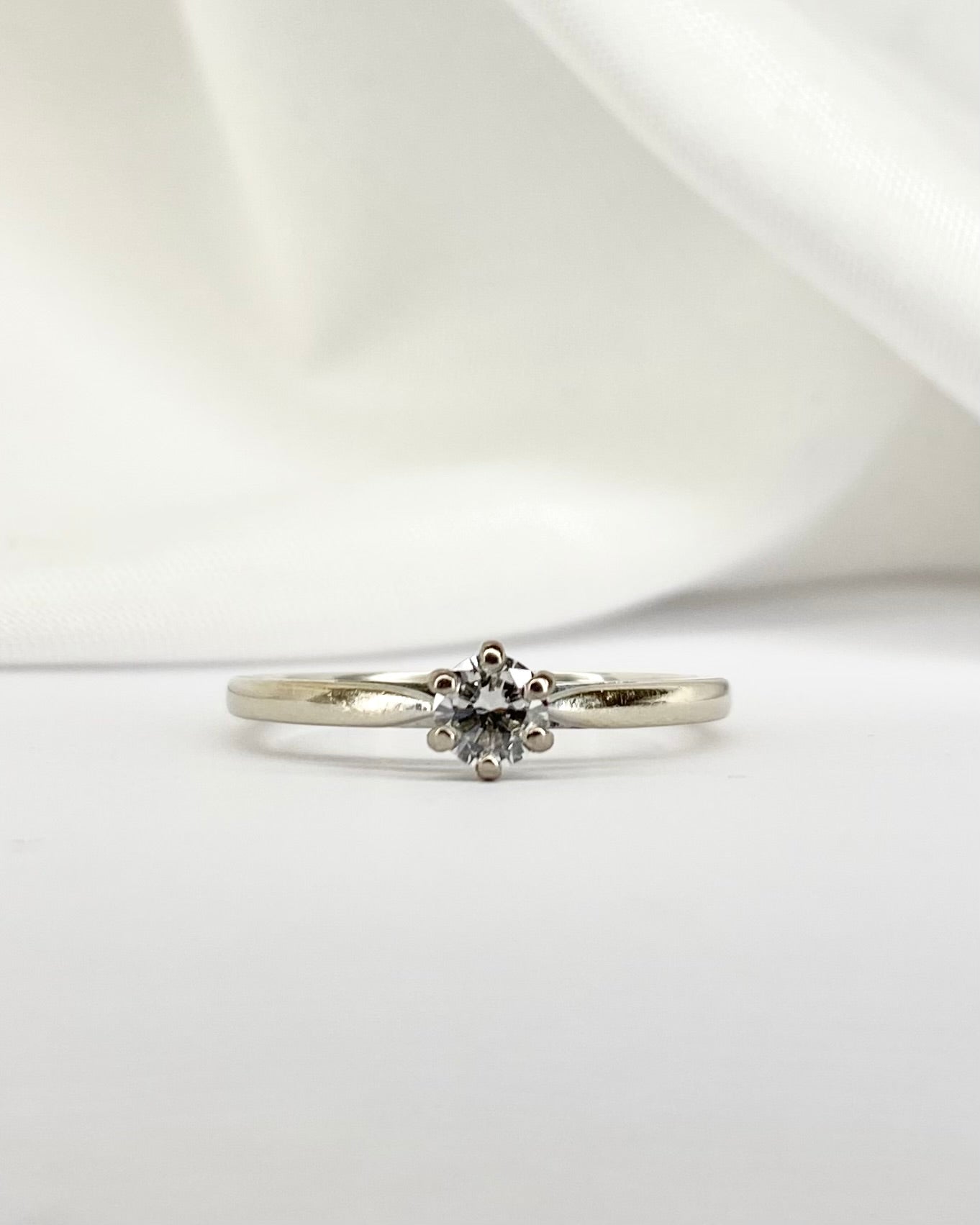 Bague Solitaire Diamant 0.20 carat "Leïla" - Elliade Paris