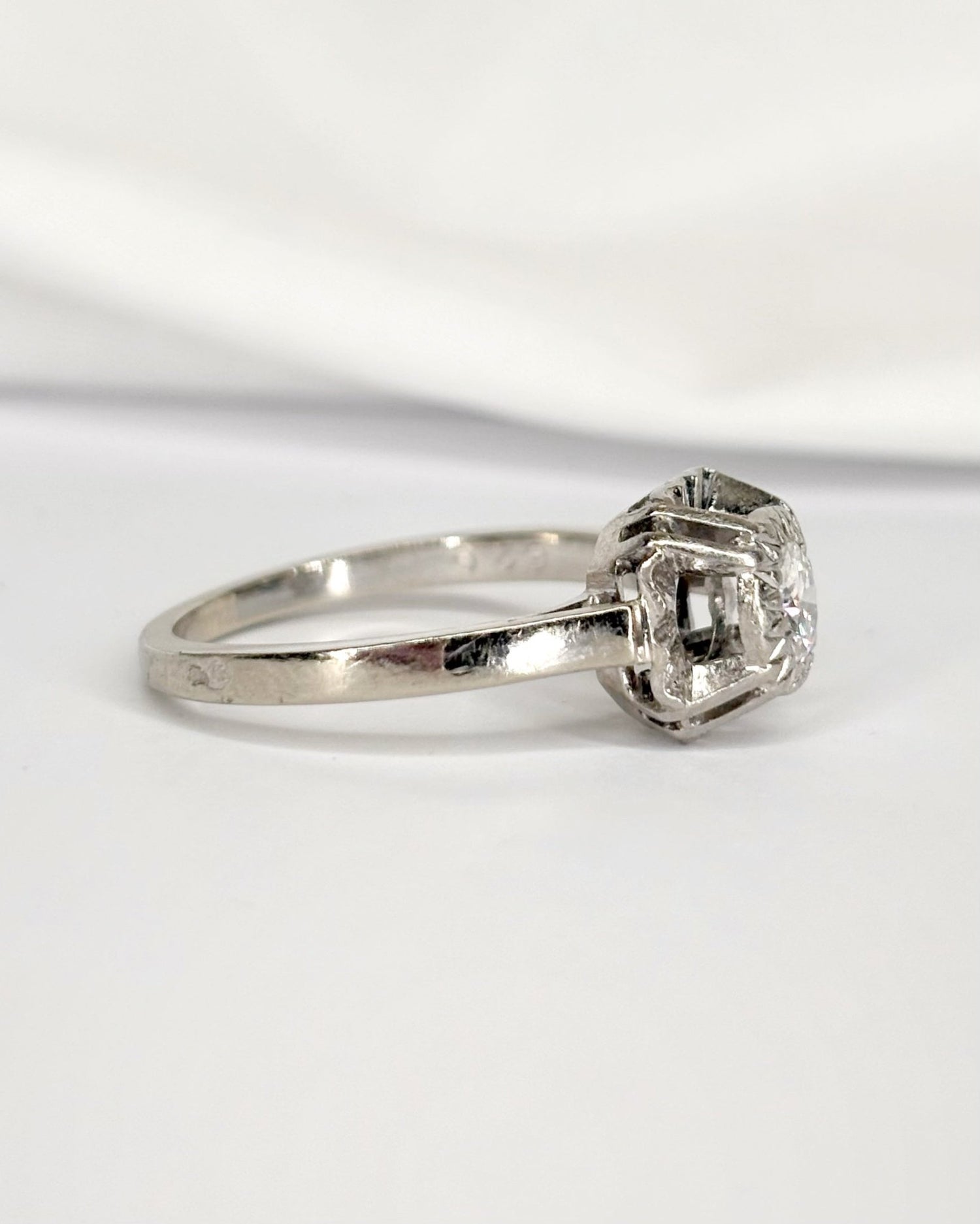 Bague Solitaire Diamant 0.33 carat "Livia" - Elliade Paris