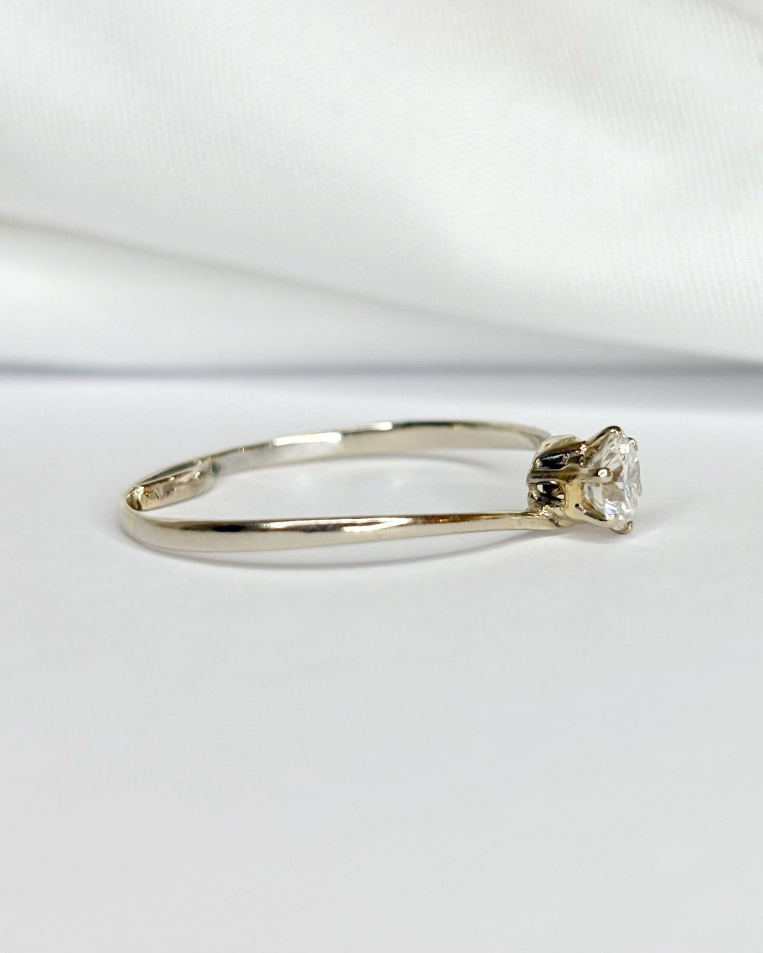 Bague Solitaire Diamant 0.33 carat "Millie" - Elliade Paris