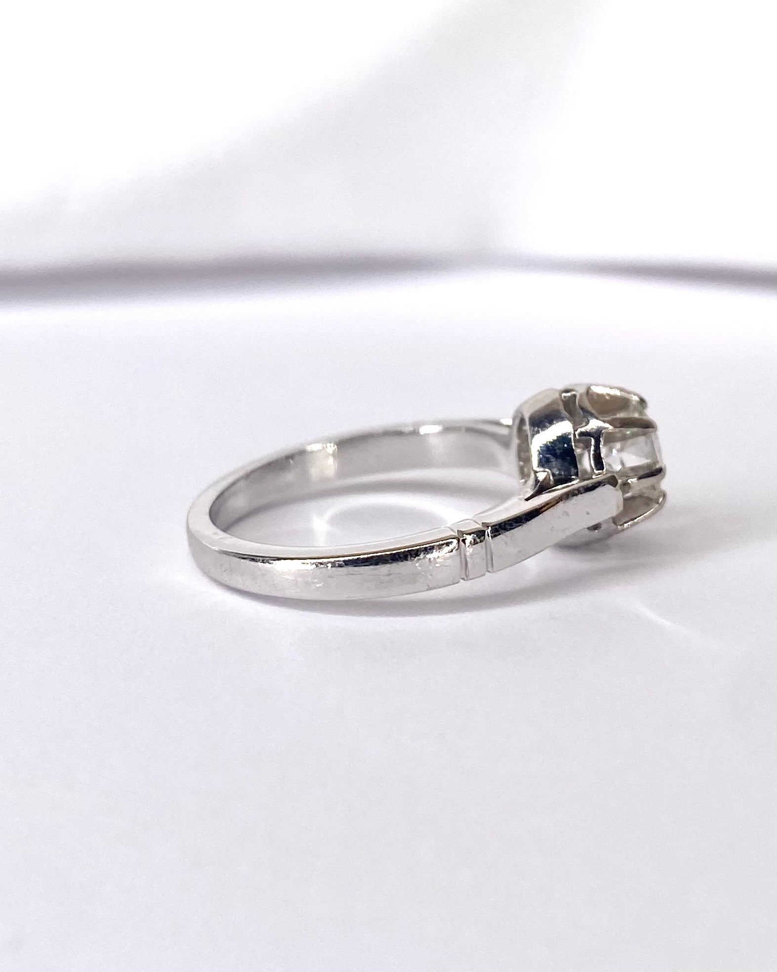 Bague Solitaire Diamant 0.45 carat "Camille" - Elliade Paris