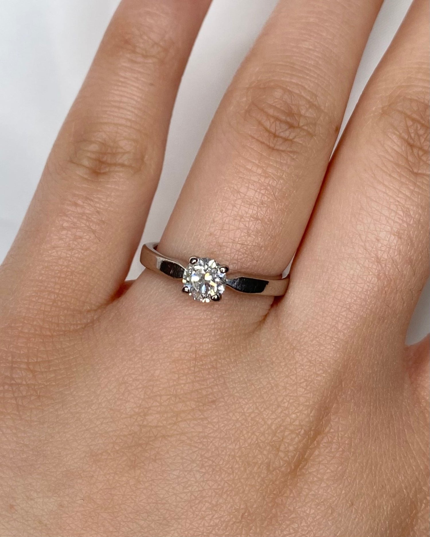 Bague Solitaire Diamant 0.65 carat "Flavie" - Elliade Paris