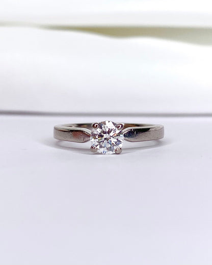 Bague Solitaire Diamant 0.65 carat "Flavie" - Elliade Paris