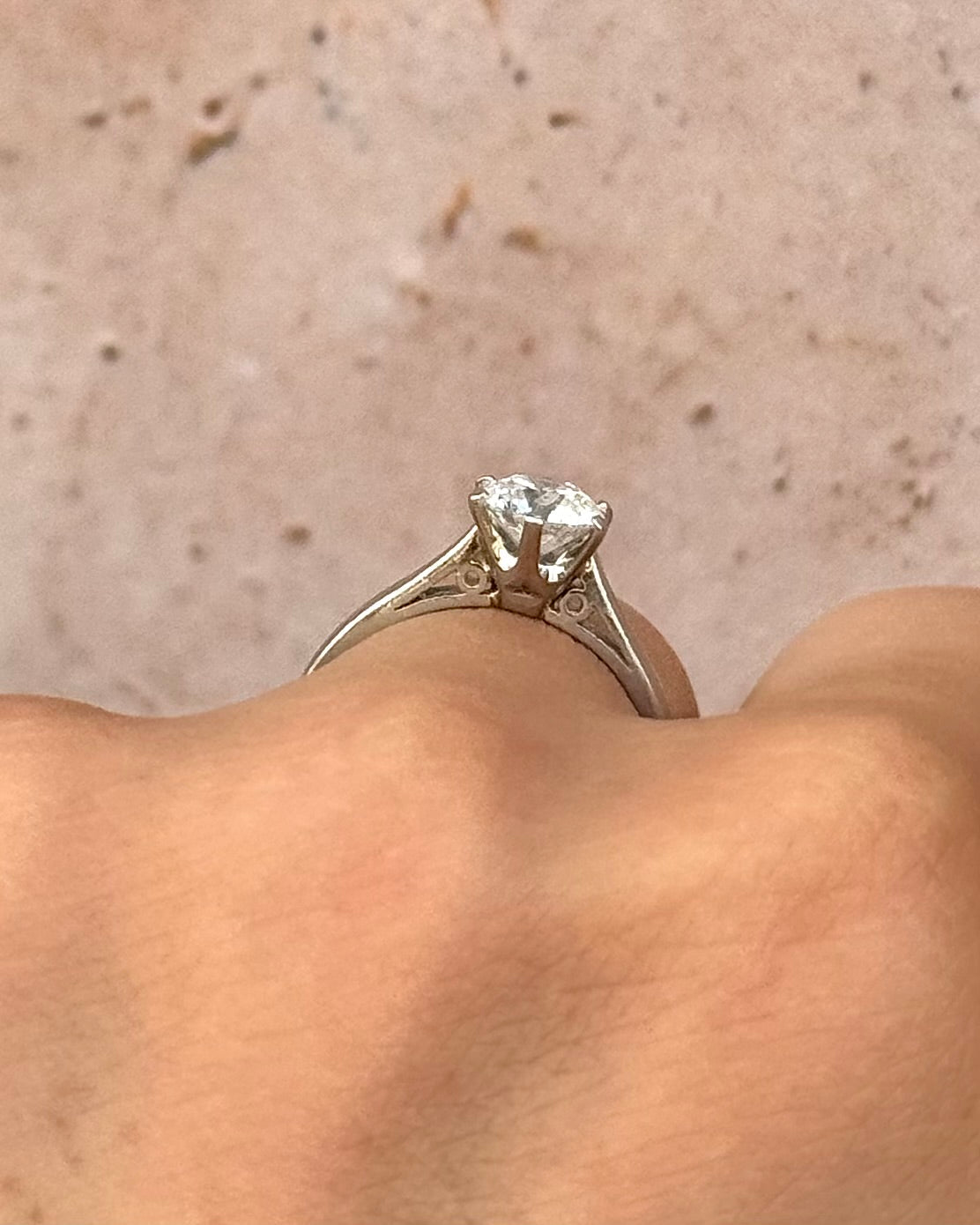 Bague Solitaire Diamant 0.81 carat "Carla" - Elliade Paris