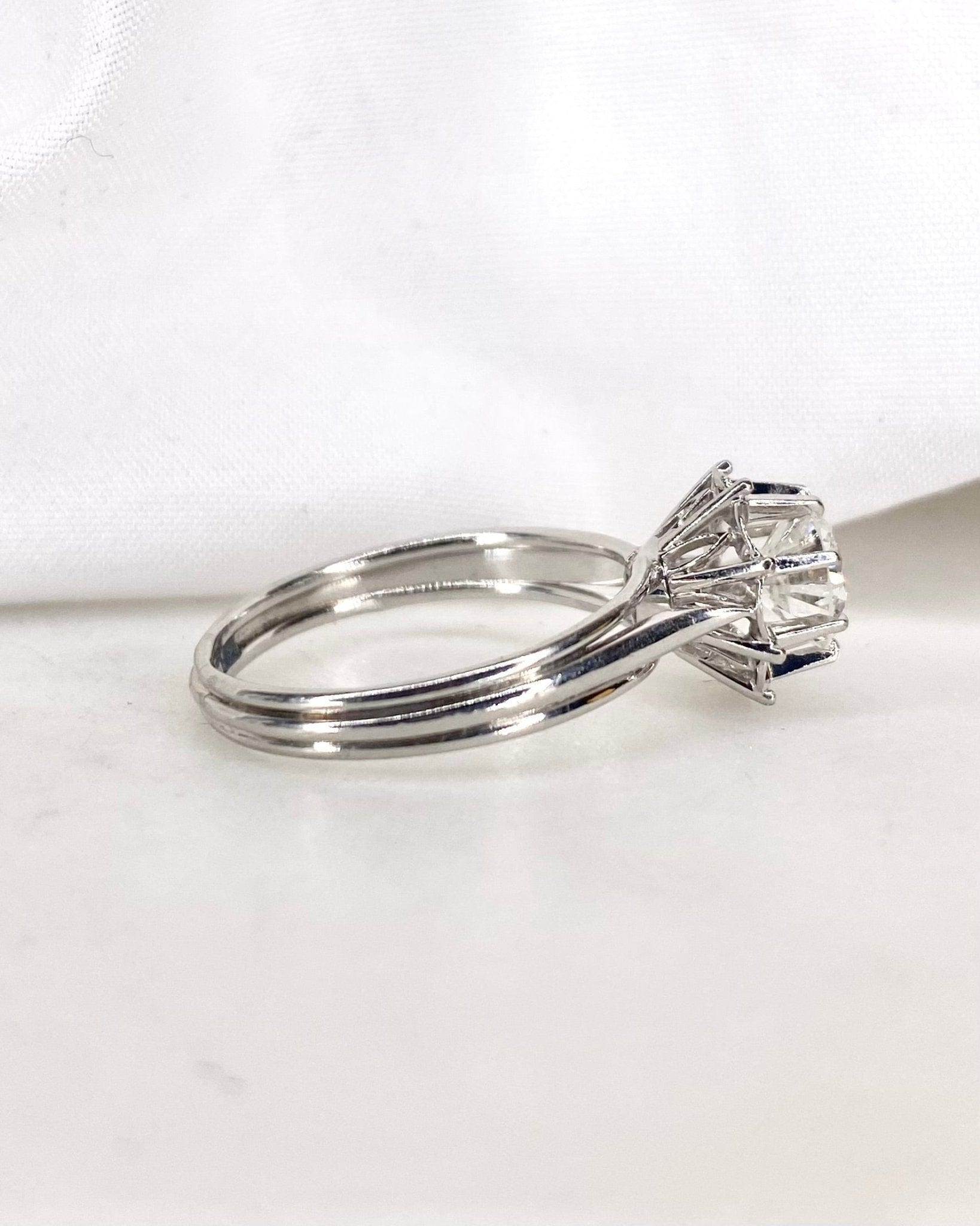 Bague Solitaire Diamant 1.08 carat "Aloïse" - Elliade Paris