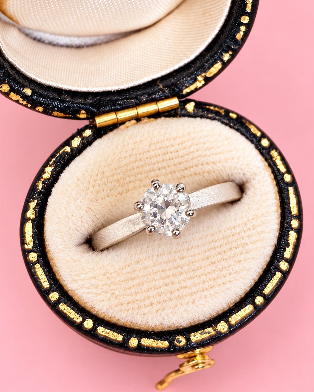 Bague Solitaire Diamant F/VVS 0.55 carat "Julie" - Elliade Paris