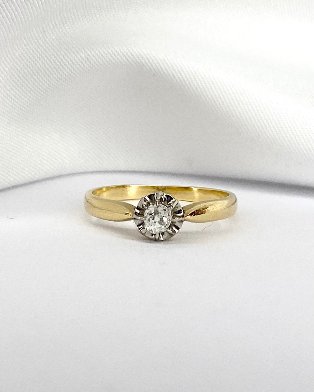 Bague Solitaire Diamant Taille Ancienne &quot;Théa&quot; - Elliade Paris