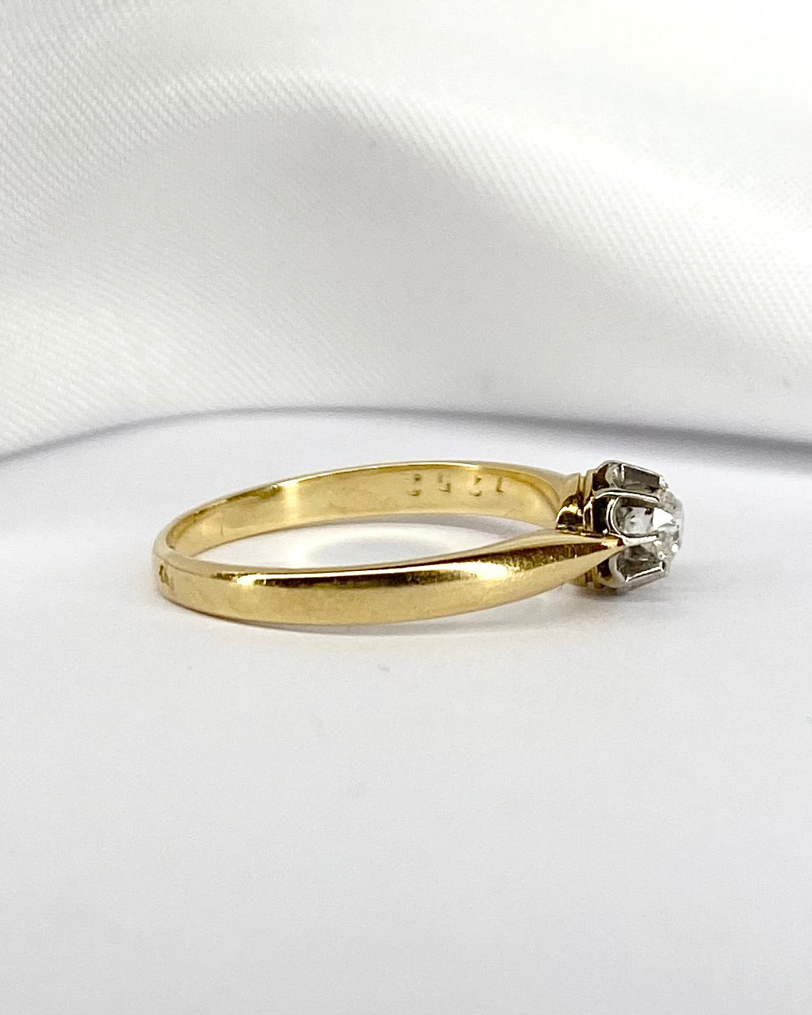 Bague Solitaire Diamant Taille Ancienne &quot;Théa&quot; - Elliade Paris