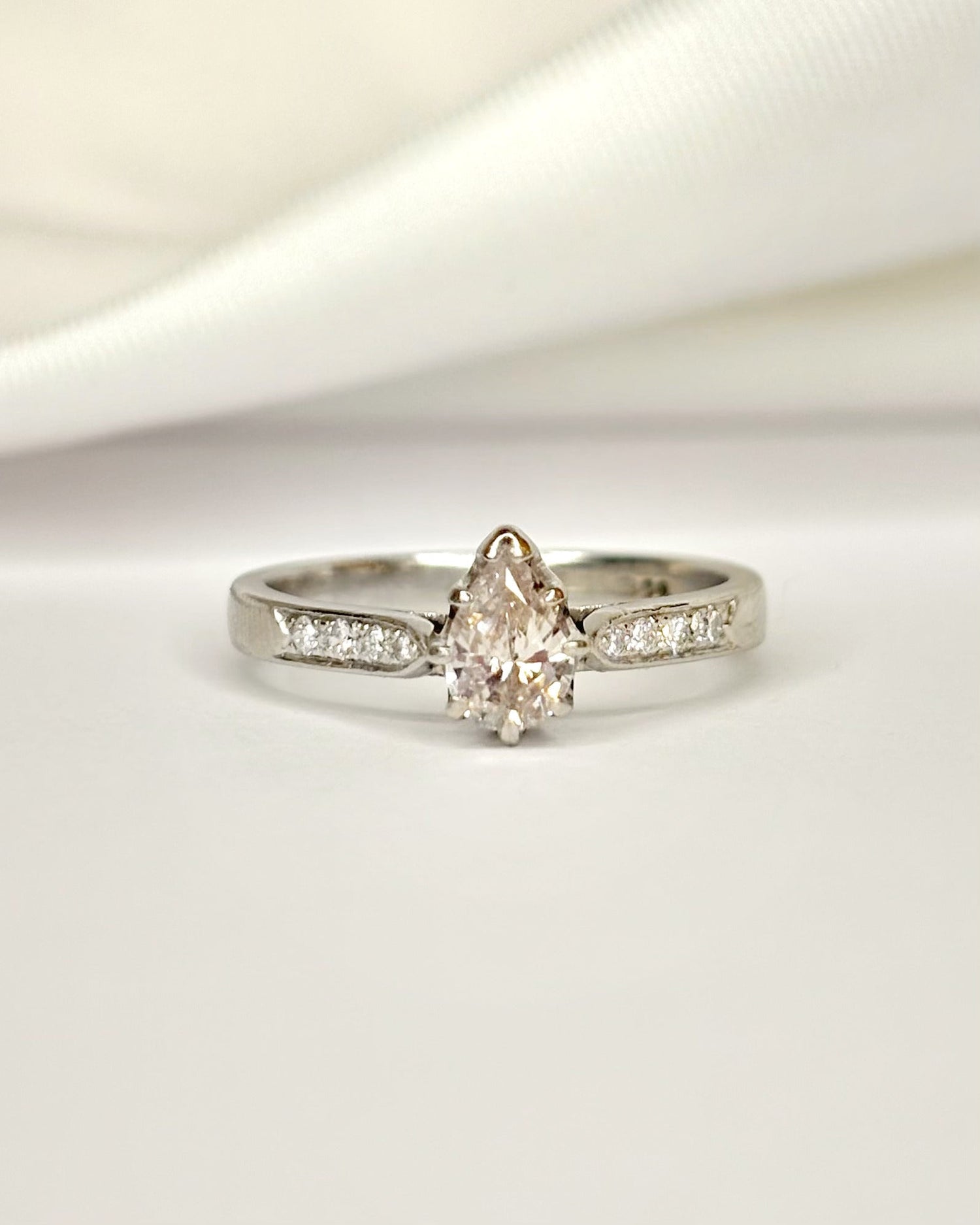 Bague Solitaire Diamants 0.39 carat "Soraya" - Elliade Paris