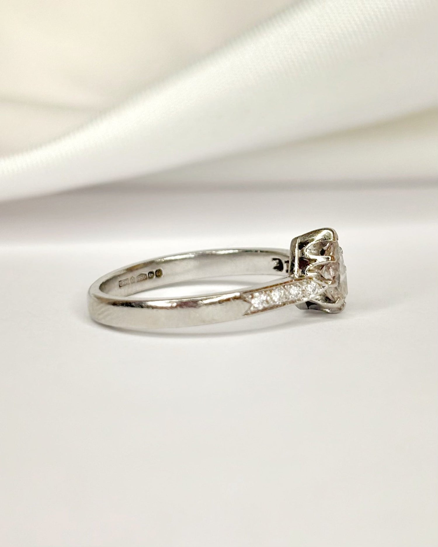Bague Solitaire Diamants 0.39 carat "Soraya" - Elliade Paris