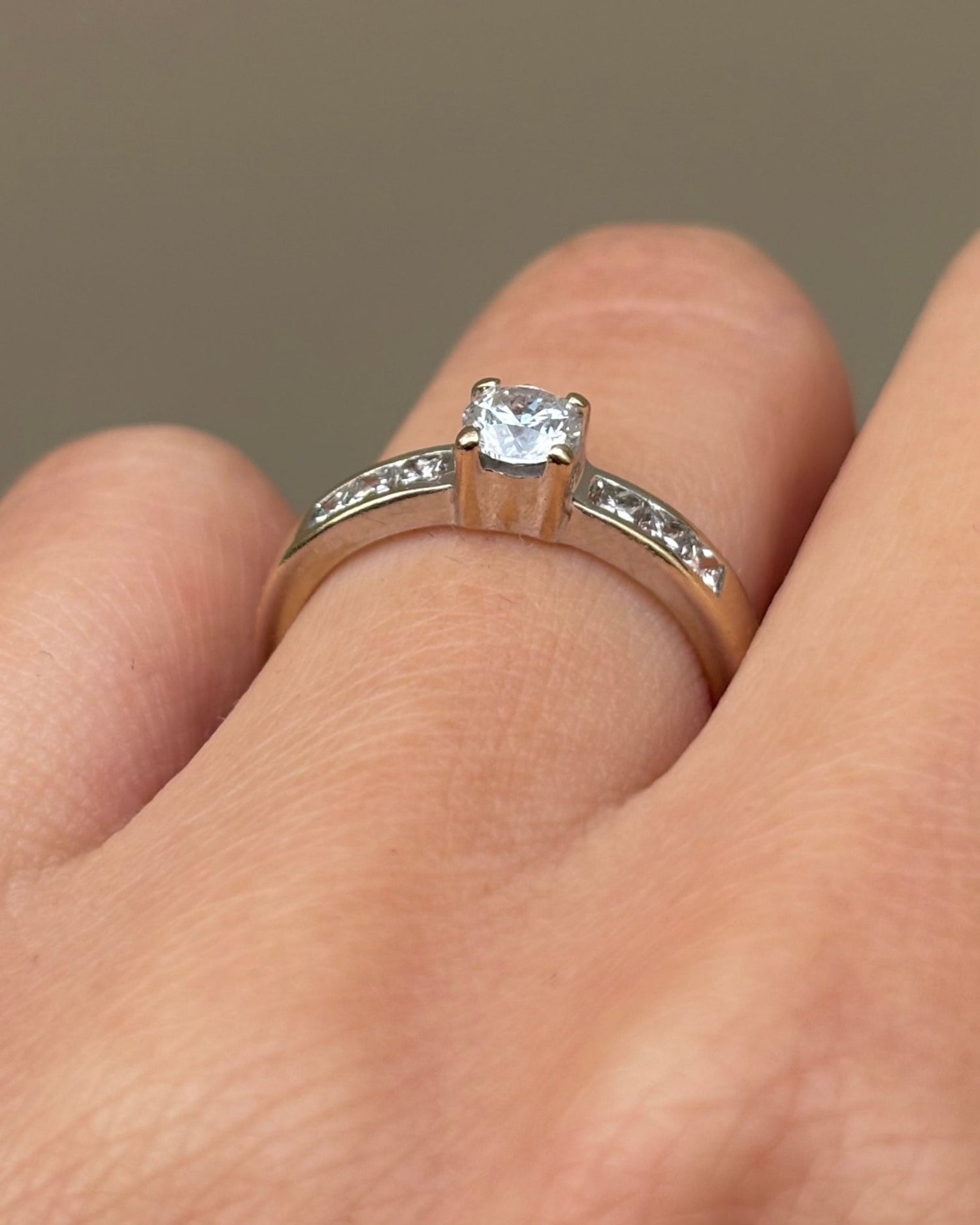 Bague Solitaire Diamants 0.59 carat "Georgia" - Elliade Paris