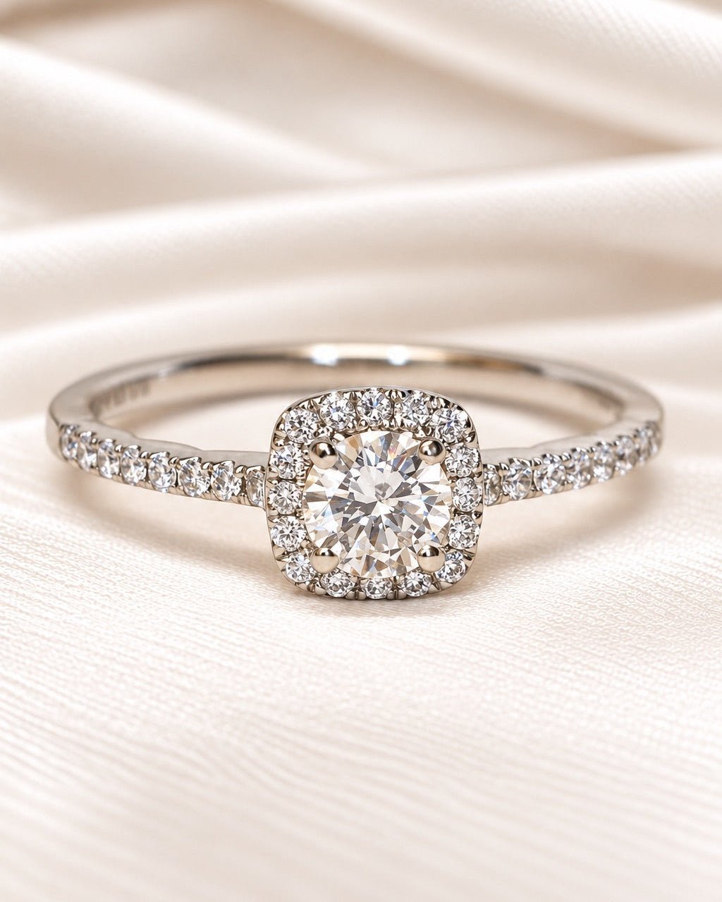 Bague Solitaire Diamants 0.65 carat "Chlotilde" - Elliade Paris
