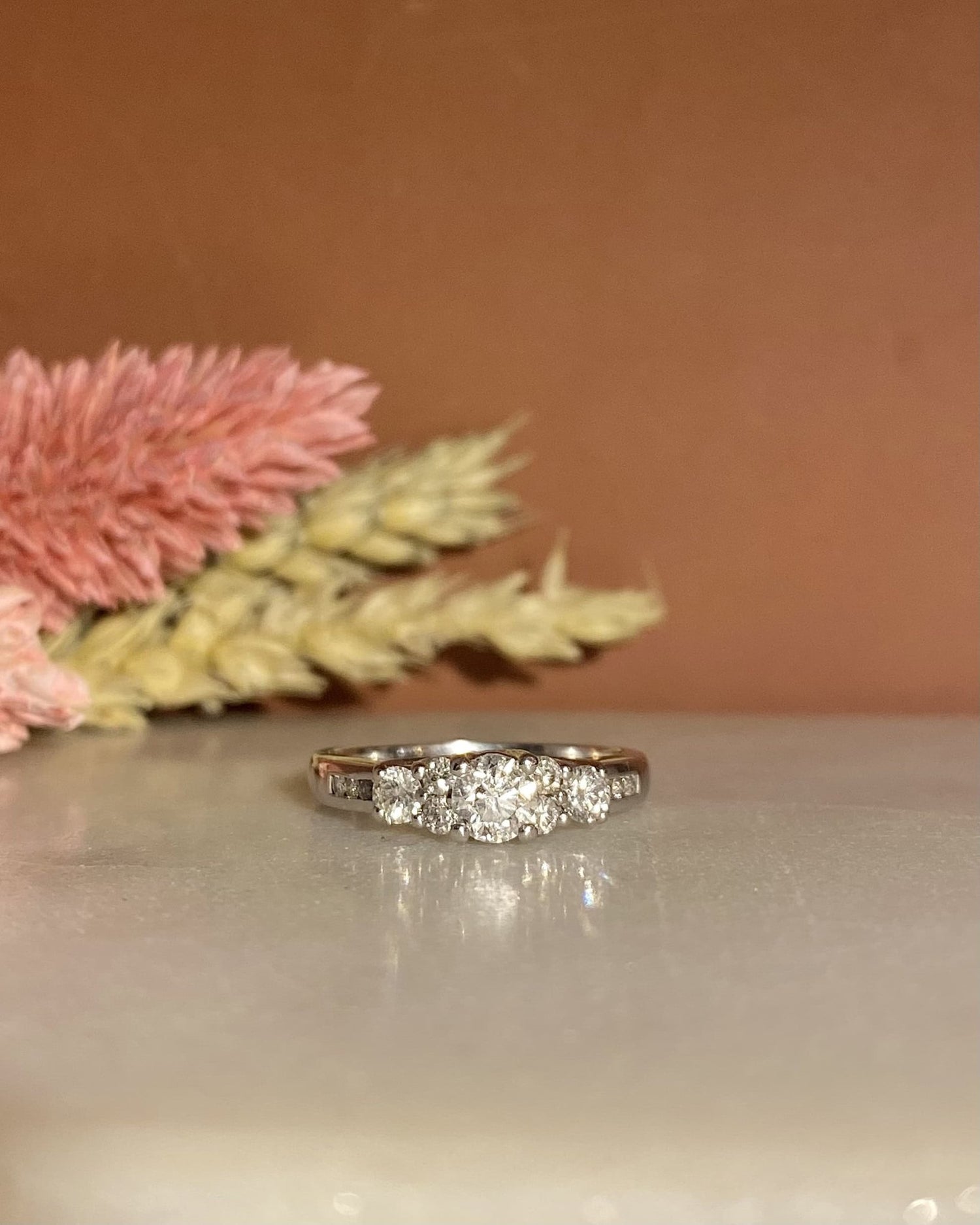 Bague Solitaire Diamants 0.69 carat &quot;Flavia&quot; - Elliade Paris