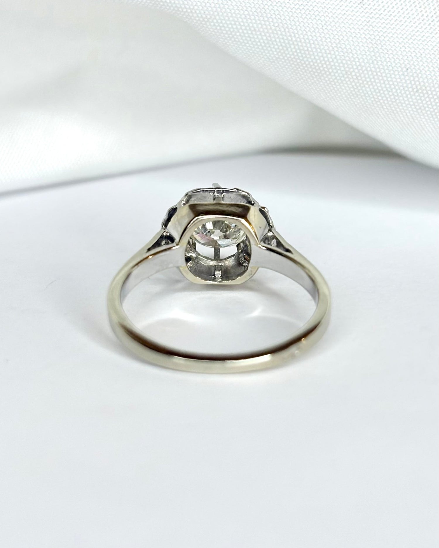 Bague Solitaire Diamants 0.94 carat &quot;Lyna&quot; - Elliade Paris