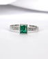 Bague Solitaire Émeraude 0.80 carat & Diamants "Abigaël" - Elliade Paris
