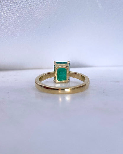 Bague Solitaire Emeraude 1.35 carat &quot;Daphnéa&quot; - Elliade Paris