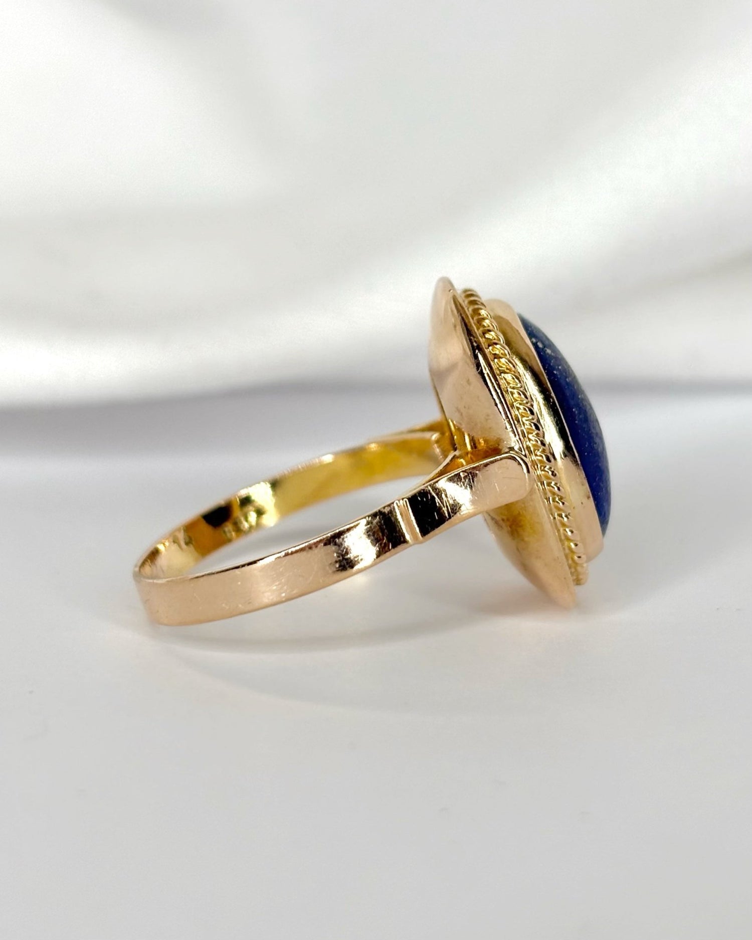 Bague Solitaire Lapis - Lazuli 4.30 carats "Ernestine" - Elliade Paris