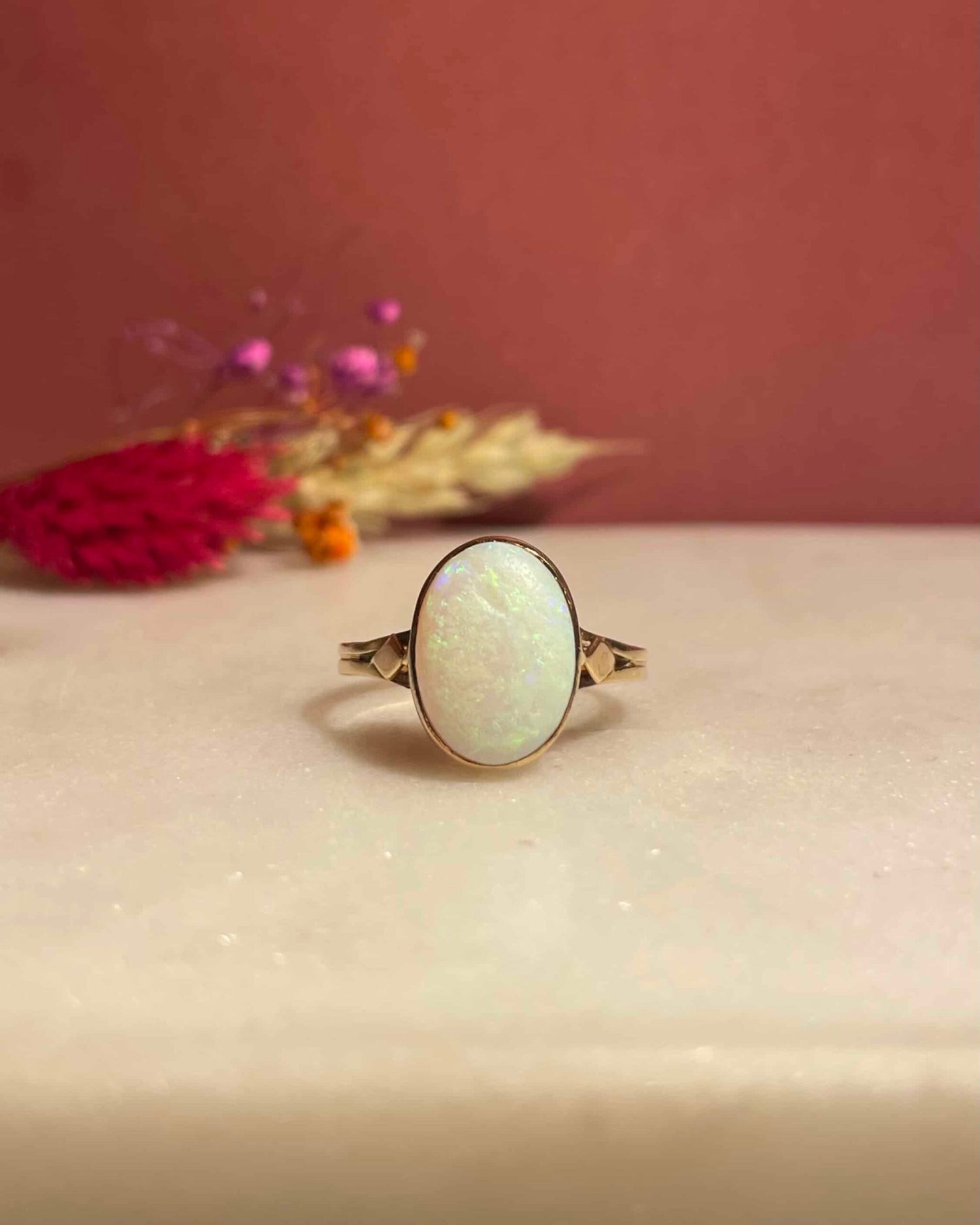 Bague Vintage Solitaire Opale 1.80 Carat &quot;Zenaya&quot;