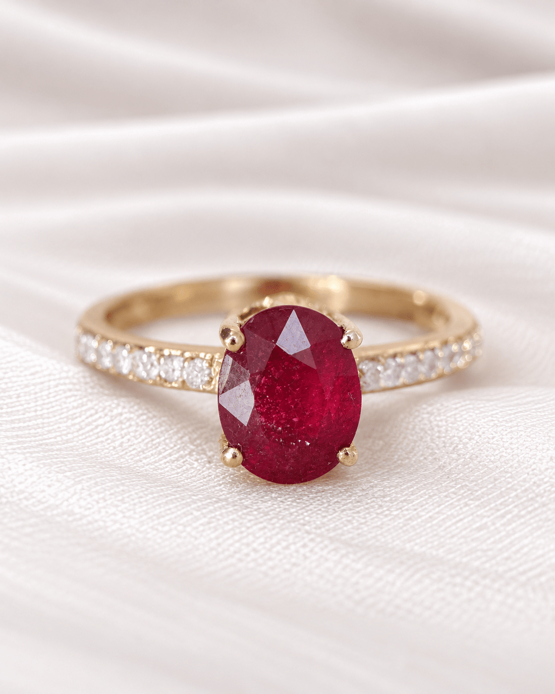 Bague Solitaire Rubis 2.78 carats &amp; Diamants "Télma" - Elliade Paris