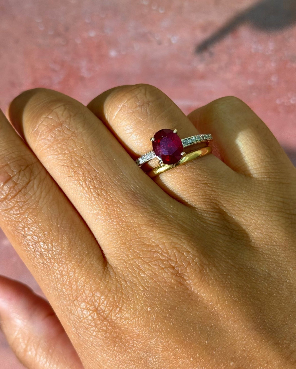 Bague Solitaire Rubis 2.78 carats &amp; Diamants "Télma" - Elliade Paris