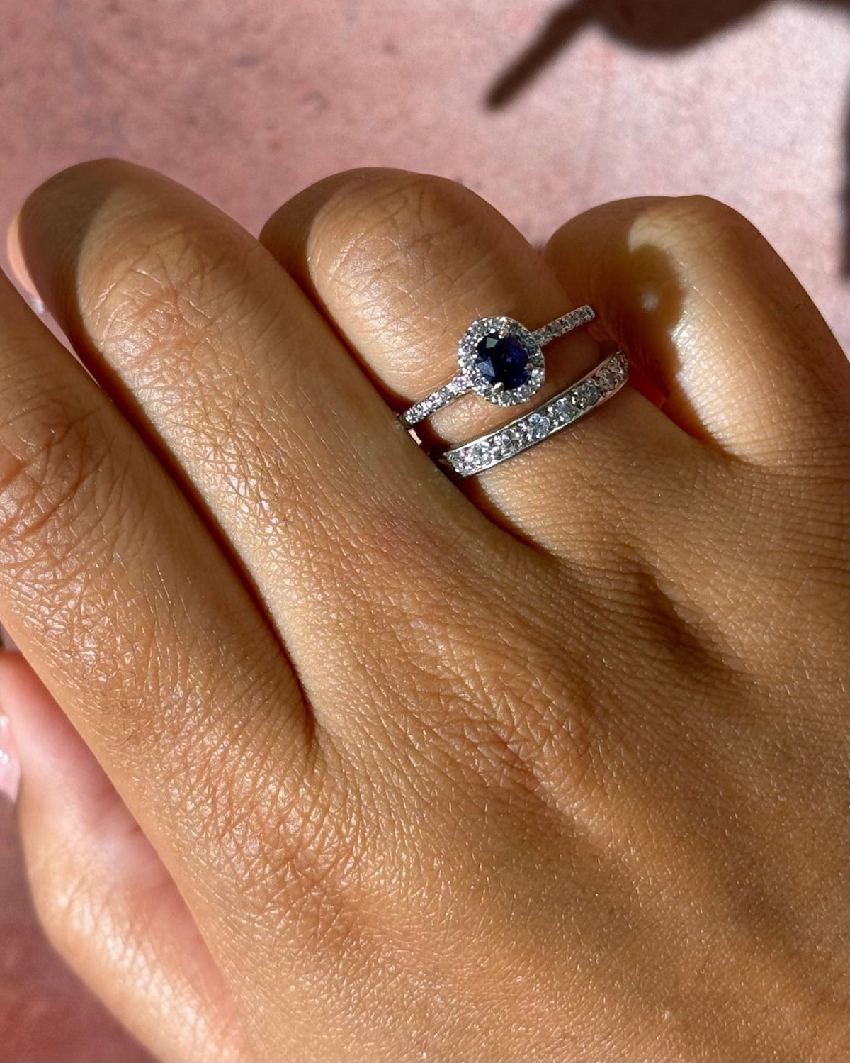 Bague Solitaire Saphir 0.61 carat &amp; Diamants 0.22 carat "Edwige" - Elliade Paris