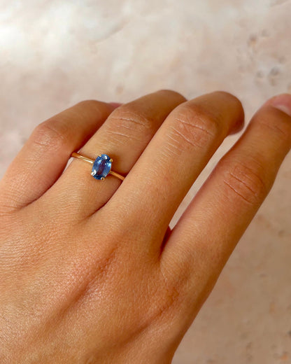 Bague Solitaire Saphir 0.80 carat "Flore" - Elliade Paris