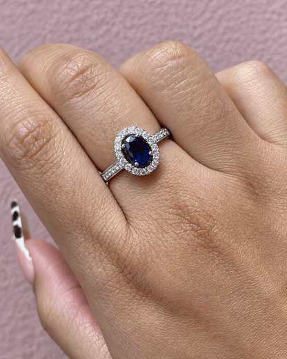Bague Solitaire Saphir 0.88 carat &amp; Diamants 0.32 carat 4.06g "Elsa" - Elliade Paris