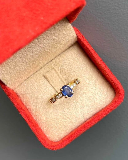 Bague Solitaire Saphir 1.10 carat &amp; Diamants &quot;Lorena&quot; - Elliade Paris