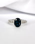 Bague Solitaire Saphir 2.10 carats & 6 Diamants "Olivia" - Elliade Paris