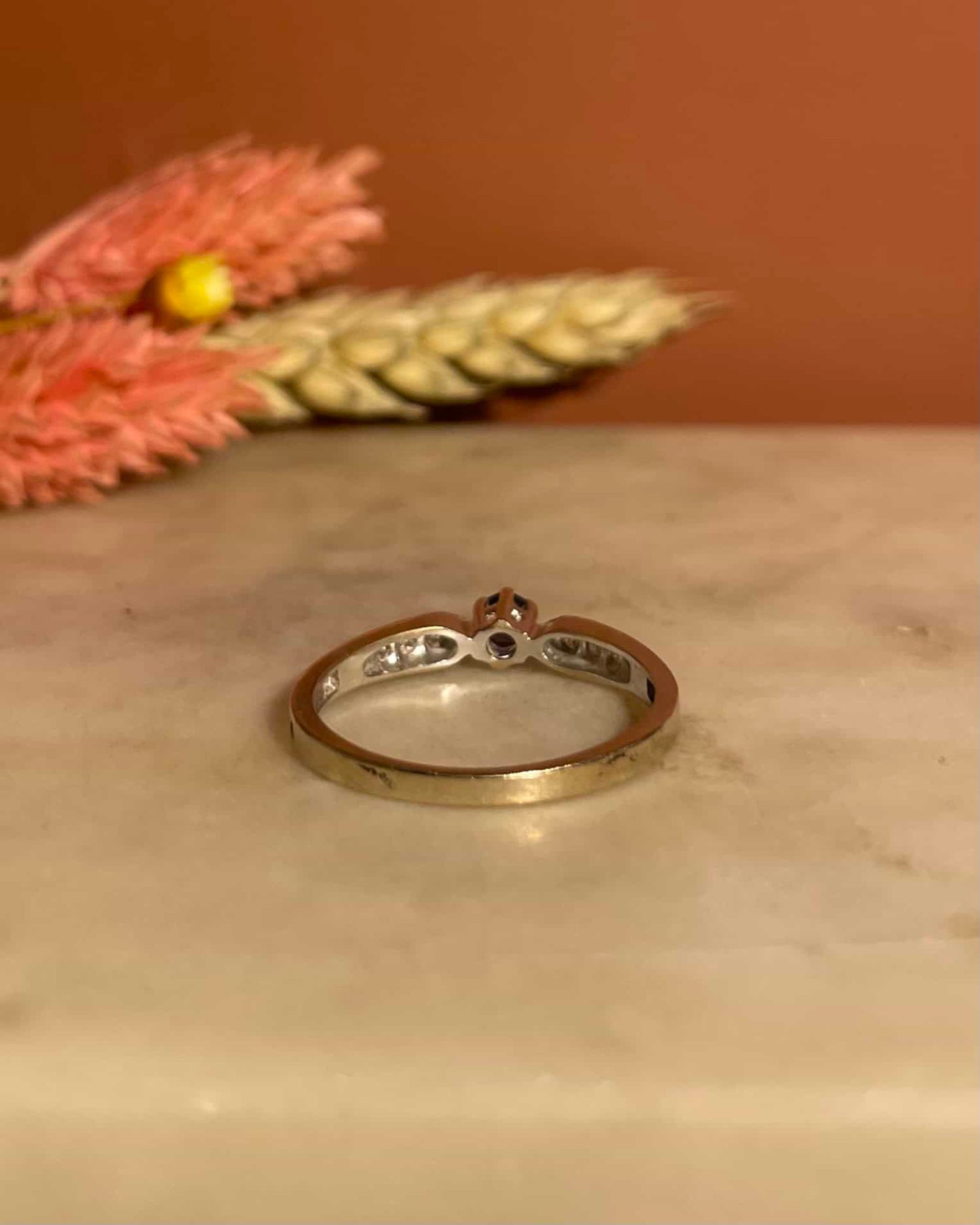 Bague Solitaire Saphir &amp; Diamants &quot;Fionna&quot; - Elliade Paris