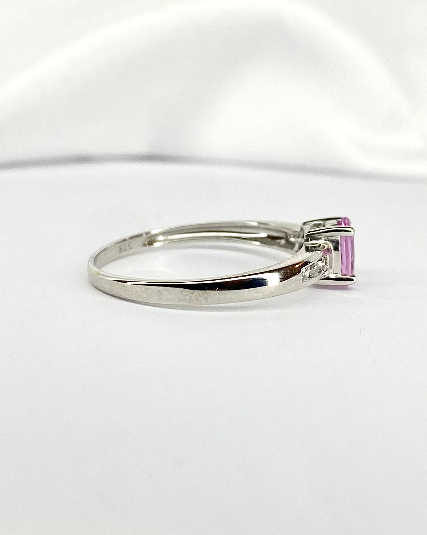 Bague Solitaire Saphir Rose 0.43 carat &amp; Diamants "Séraphine" - Elliade Paris