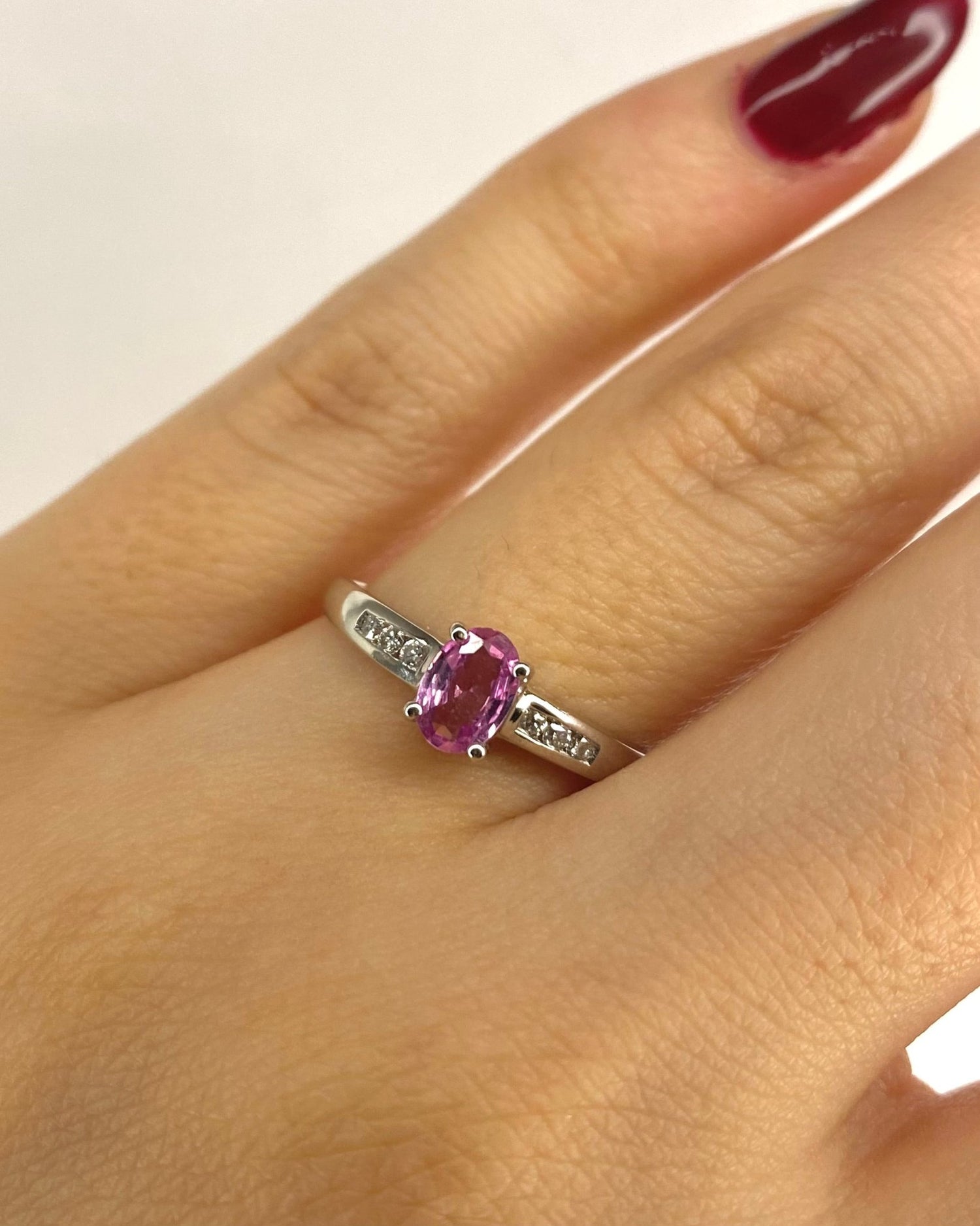 Bague Solitaire Saphir Rose 0.43 carat &amp; Diamants "Séraphine" - Elliade Paris