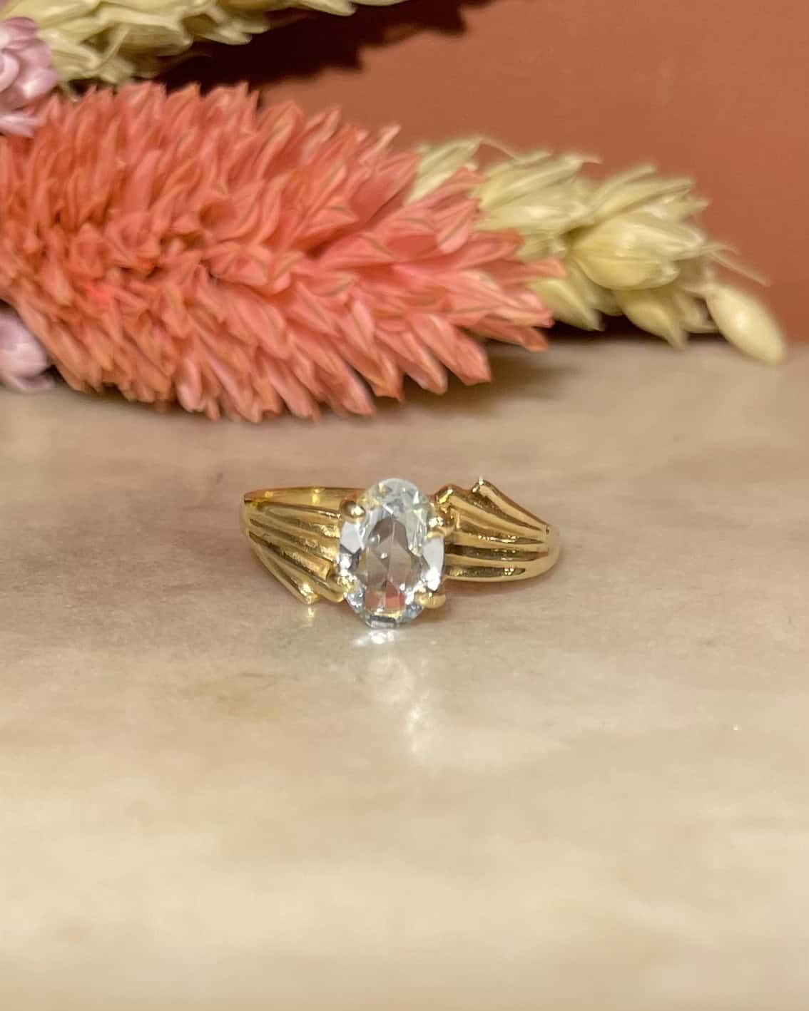 Anillo solitario de aguamarina "Aléana"